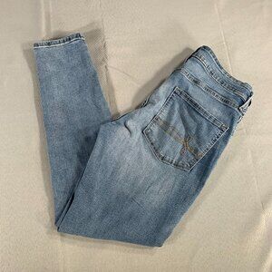 Denizen from Levi’s Modern Skinny Jeans Women’s Size 26x25 Light Wash Stretch